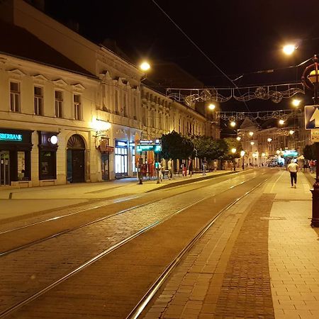 Vagabond Apartman Miskolc Eksteriør billede